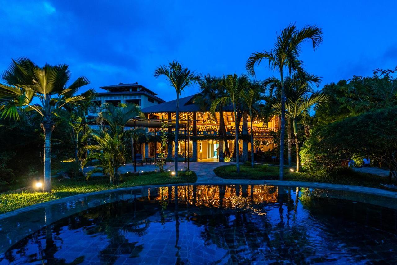 Tombo House *